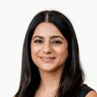 Dr. Sara Hayek